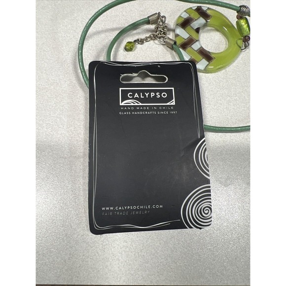 Calypso Green (Pistachio) Glass Pendant Hand Made in Chile NEW - Picture 2 of 7